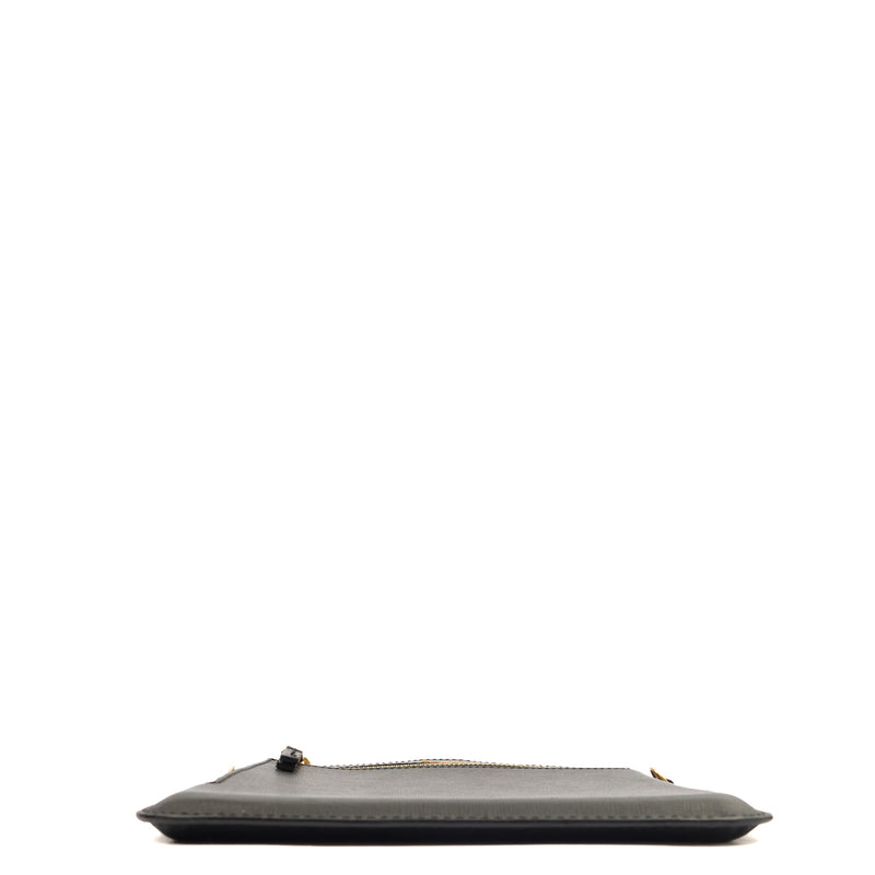 Picture of Fendi Cross Body Crossbody in Black, Leather