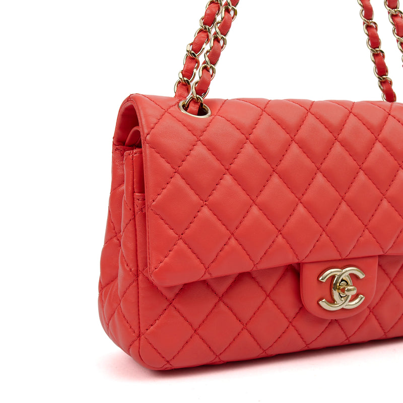 Picture of Chanel Shoulder Bag Classic Double Flap - Medium in Red, Lambskin Leather