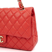 Picture of Chanel Shoulder Bag Classic Double Flap - Medium in Red, Lambskin Leather