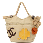Picture of Chanel Tote Tote in Neutral, Fabric