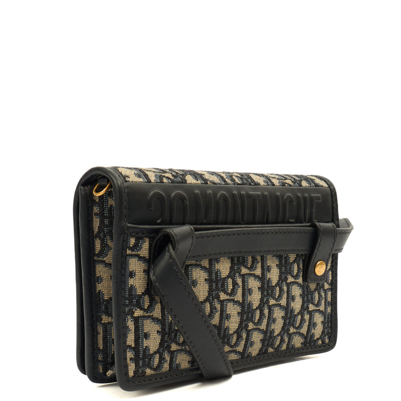 Picture of Christian Dior Cross Body 2-in-1 30 Montaigne Pouch in Blue, Dior Oblique Embroidery