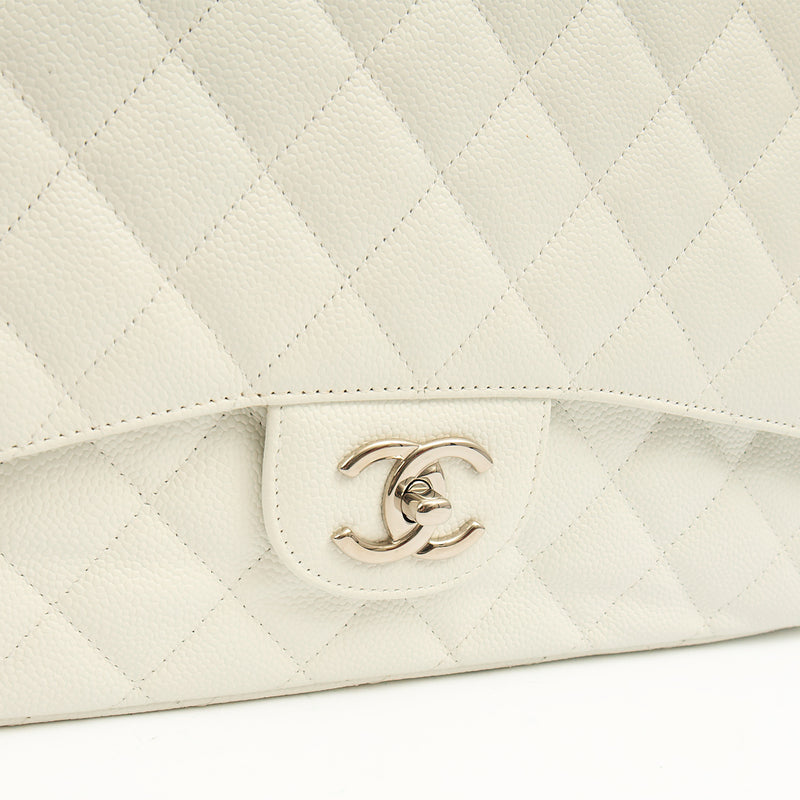 Picture of Chanel Shoulder Bag Classic - Maxi in White, Caviar Leather
