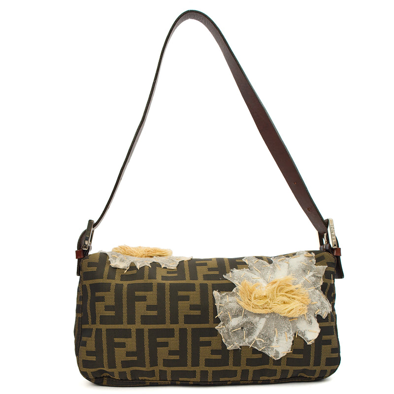 Picture of Fendi Shoulder Bag Baguette in Brown Jacquard FF, Canvas