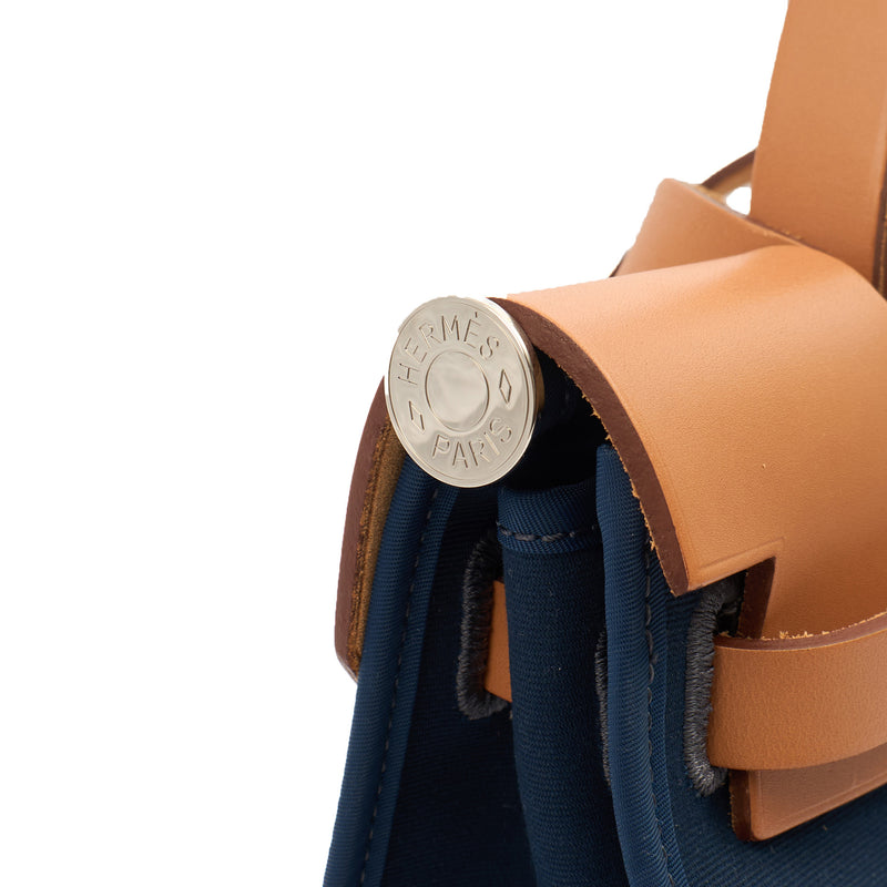 Picture of Hermes Tote Herbag Zip 31 in Bleu Électrique, Canvas