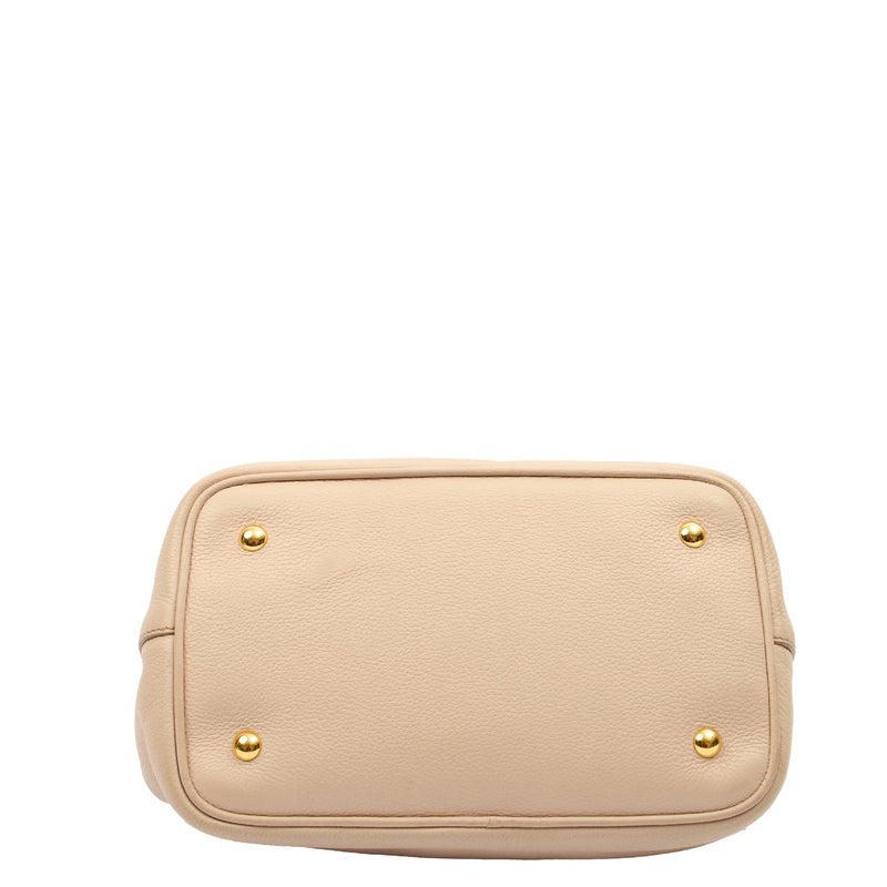 Picture of Miu Miu Cross Body Tote in Neutral, Leather