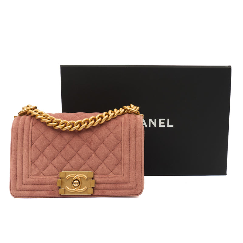 Picture of Chanel Shoulder Bag Boy - Small in Pink, Suede