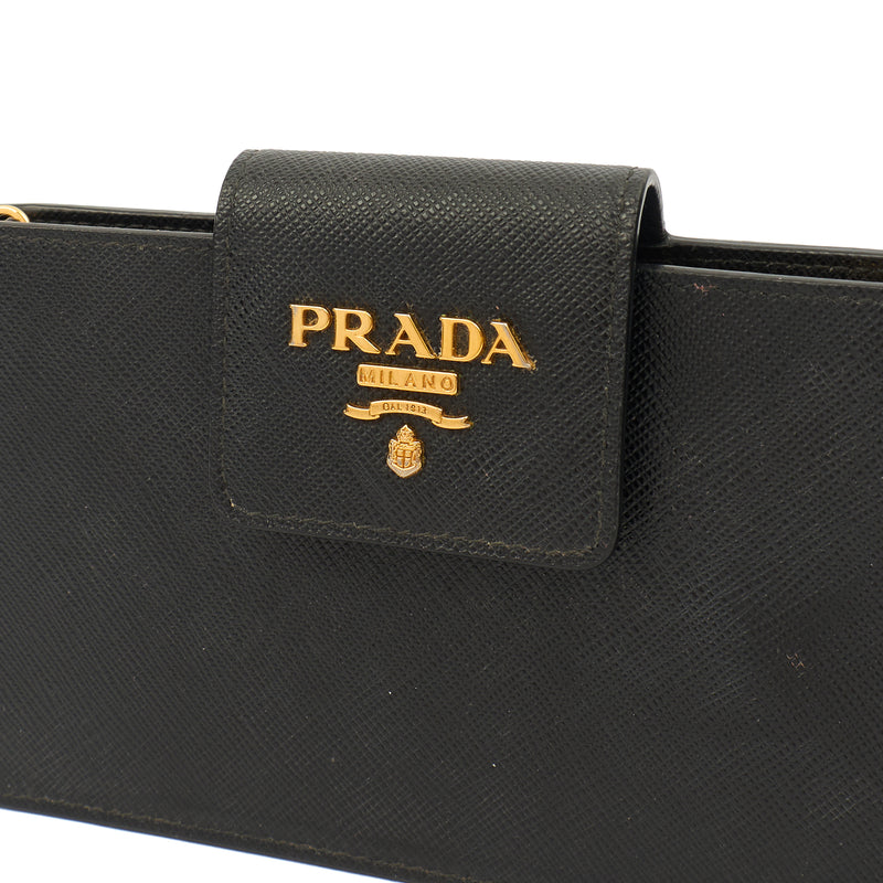 Picture of Prada Wallet Wallet in Black, Leather
