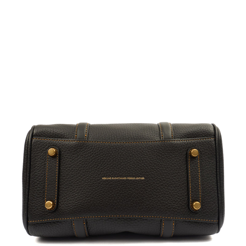 Picture of Coach Cross Body Empire in Black, Leather