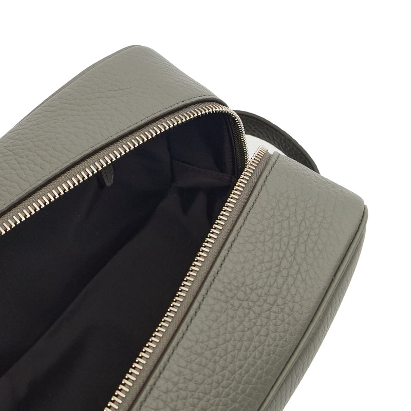Picture of Mulberry Cosmetic Bag Wash Case in Grey, Leather