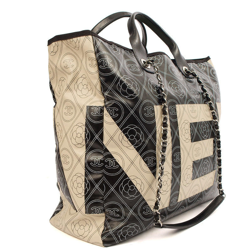 Picture of Chanel Tote Deauville Tote in invalid, Calfskin Leather