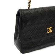Picture of Chanel Cross Body Vintage Flap Bag  in Black, Lambskin Leather