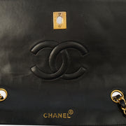 Picture of Chanel Cross Body Vintage Flap Bag  in Black, Lambskin Leather