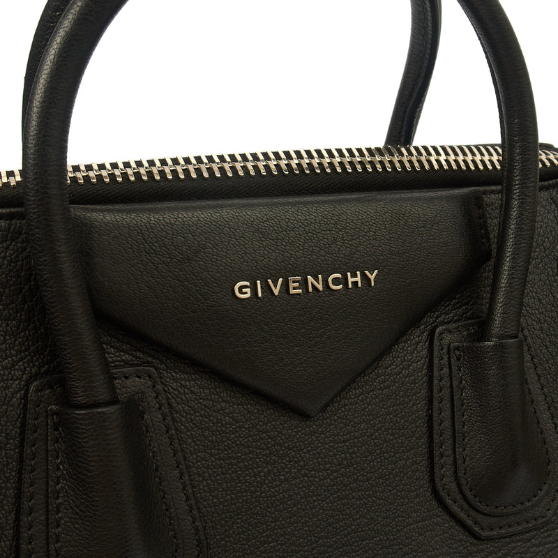 Picture of Givenchy Tote Antigona - Small in Black, Box Calfskin
