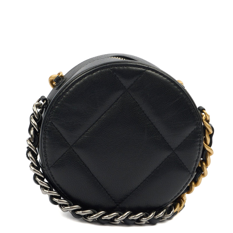 Picture of Chanel Cross Body Chain Around - Clutch in Black, Lambskin Leather