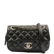 Picture of Chanel Cross Body Flap Bag in Black, Calfskin Leather
