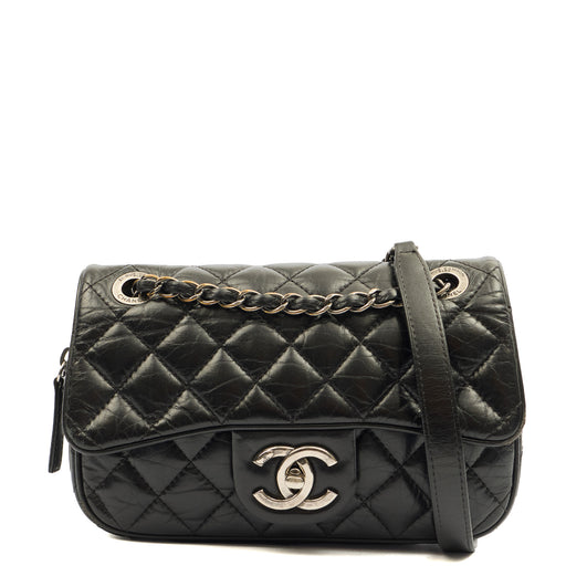 Picture of Chanel Cross Body Flap Bag in Black, Calfskin Leather