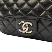 Picture of Chanel Cross Body Flap Bag in Black, Calfskin Leather