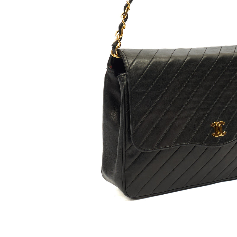 Picture of Chanel Shoulder Bag Flap Bag in Black, invalid