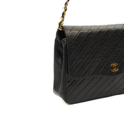 Picture of Chanel Shoulder Bag Flap Bag in Black, invalid