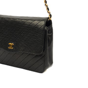 Picture of Chanel Shoulder Bag Flap Bag in Black, invalid