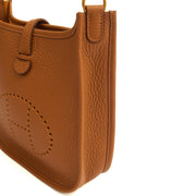Picture of Hermes Cross Body Evelyne 16 in Gold, Togo Leather
