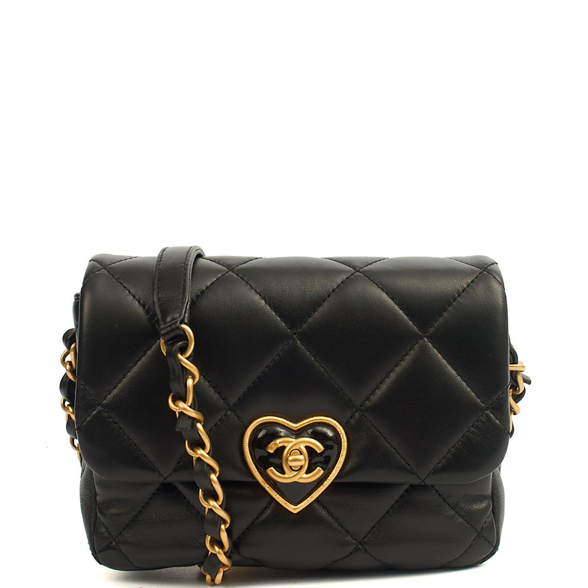 CHANELクロスボディバッグ Chanel Cross Body Round Crossbody in Black, Lambskin Leather | The