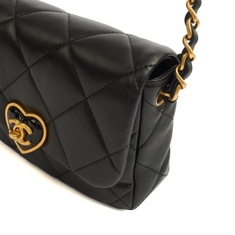 Picture of Chanel Cross Body Round Crossbody in Black, Lambskin Leather
