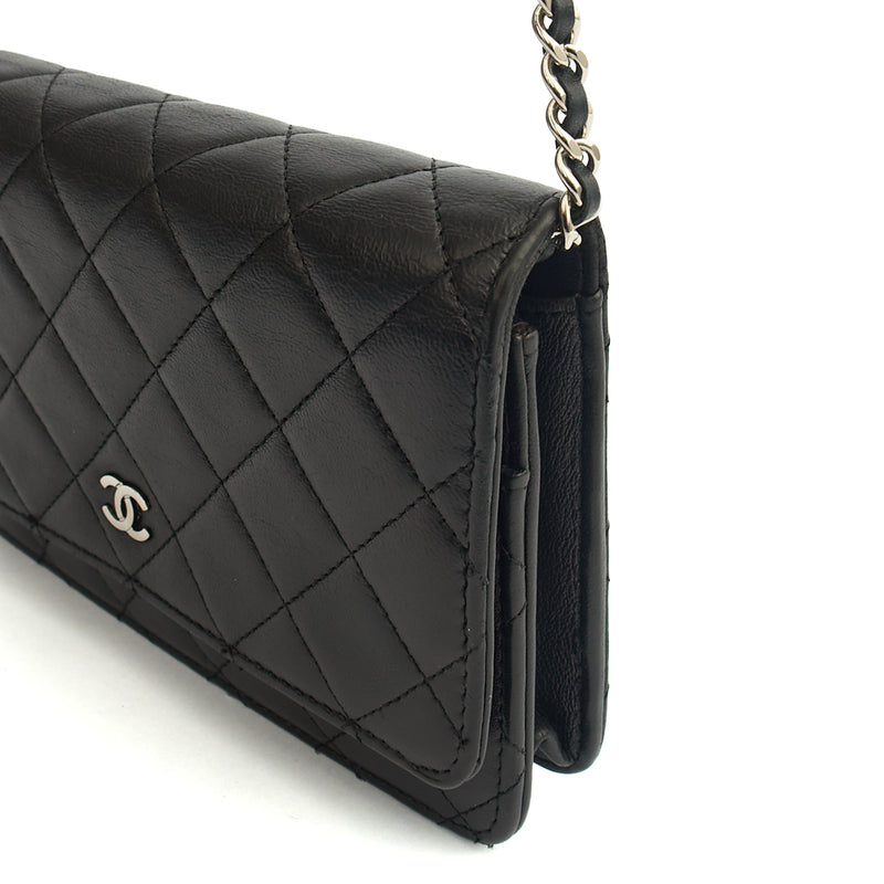 Picture of Chanel Cross Body Wallet on Chain in Black, Lambskin Leather