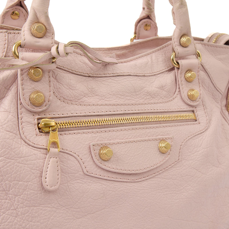 Picture of Balenciaga Cross Body Classic City - Medium in Pink, Leather