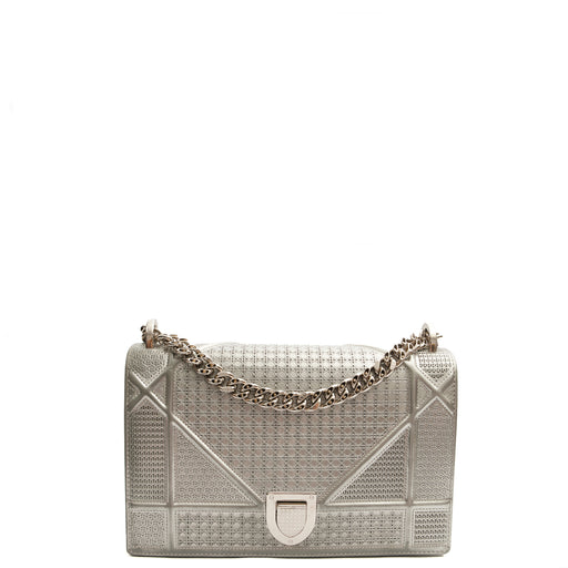 Picture of Christian Dior Shoulder Bag Diorama - Medium in invalid, Patent Leather