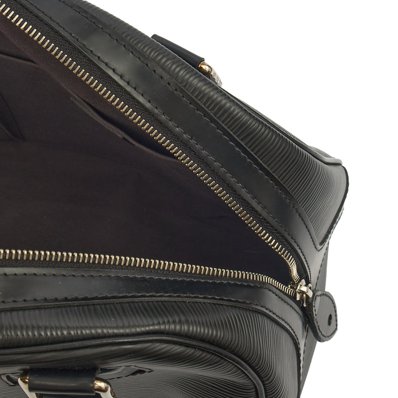 Picture of Louis Vuitton Tote Montaigne MM in Black, Epi Leather