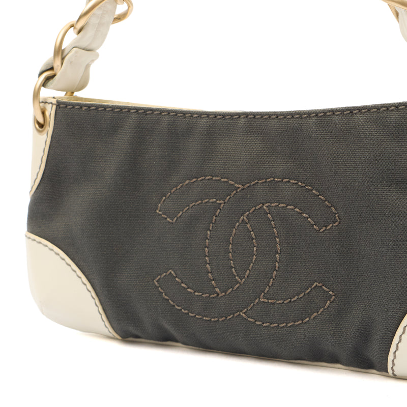 Picture of Chanel Shoulder Bag Vintage Shoulder Bag in Grey, Fabric