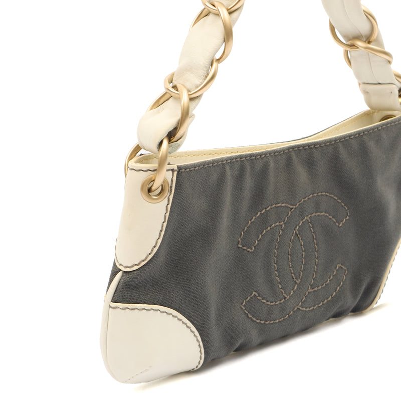Picture of Chanel Shoulder Bag Vintage Shoulder Bag in Grey, Fabric