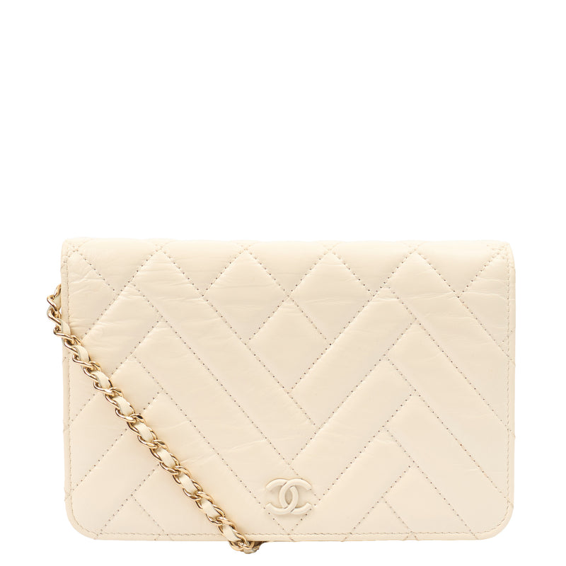 Picture of Chanel Cross Body Wallet on Chain in White, Crinkled Calfskin Leather