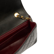 Picture of Chanel Shoulder Bag Diana - Medium in Black, Lambskin Leather