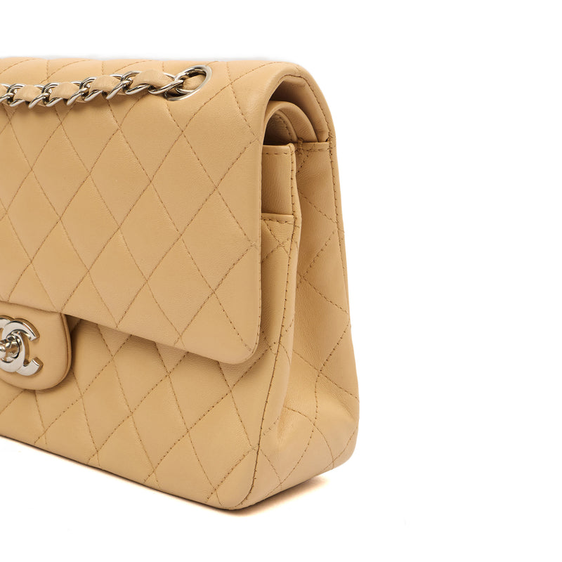 Picture of Chanel Shoulder Bag Classic Double Flap - Medium in Neutral, Lambskin Leather