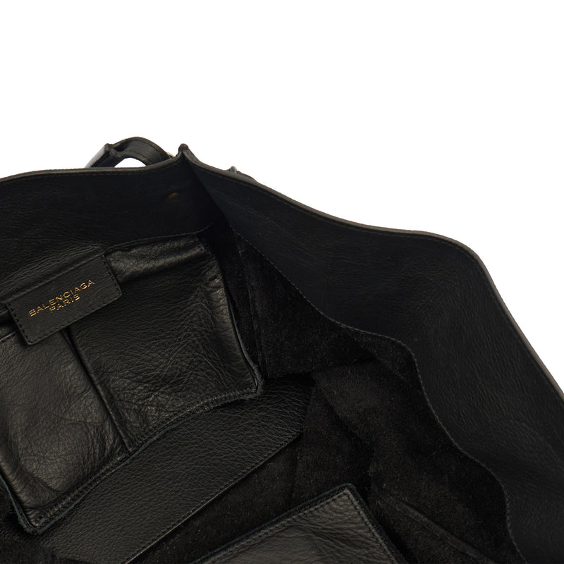 Picture of Balenciaga Tote Papier A4 Tote in Black, Leather