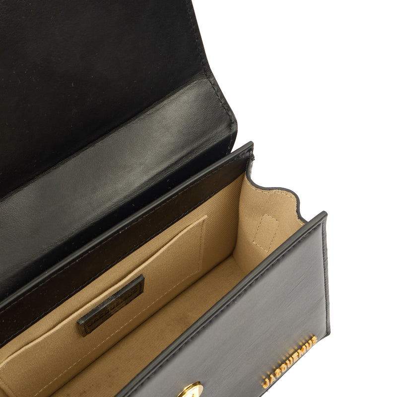 Picture of Jacquemus Top Handle Le Grand Chiquito in Black, Leather