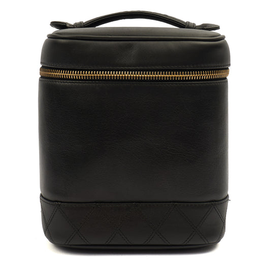 Picture of Chanel Cosmetic Bag Vanity Case in Black, Caviar Leather