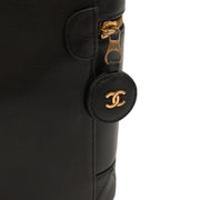 Picture of Chanel Cosmetic Bag Vanity Case in Black, Caviar Leather