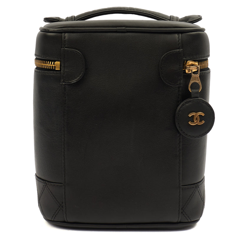Picture of Chanel Cosmetic Bag Vanity Case in Black, Caviar Leather
