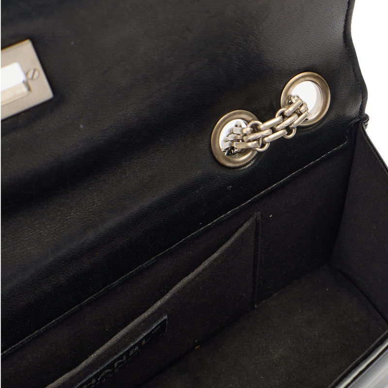 Picture of Chanel Shoulder Bag Flap Bag in Black, Patent Leather