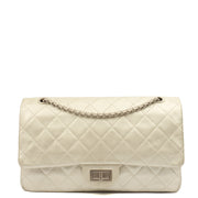 Picture of Chanel Shoulder Bag 2.55 Reissue - Maxi in Metallic, Leather