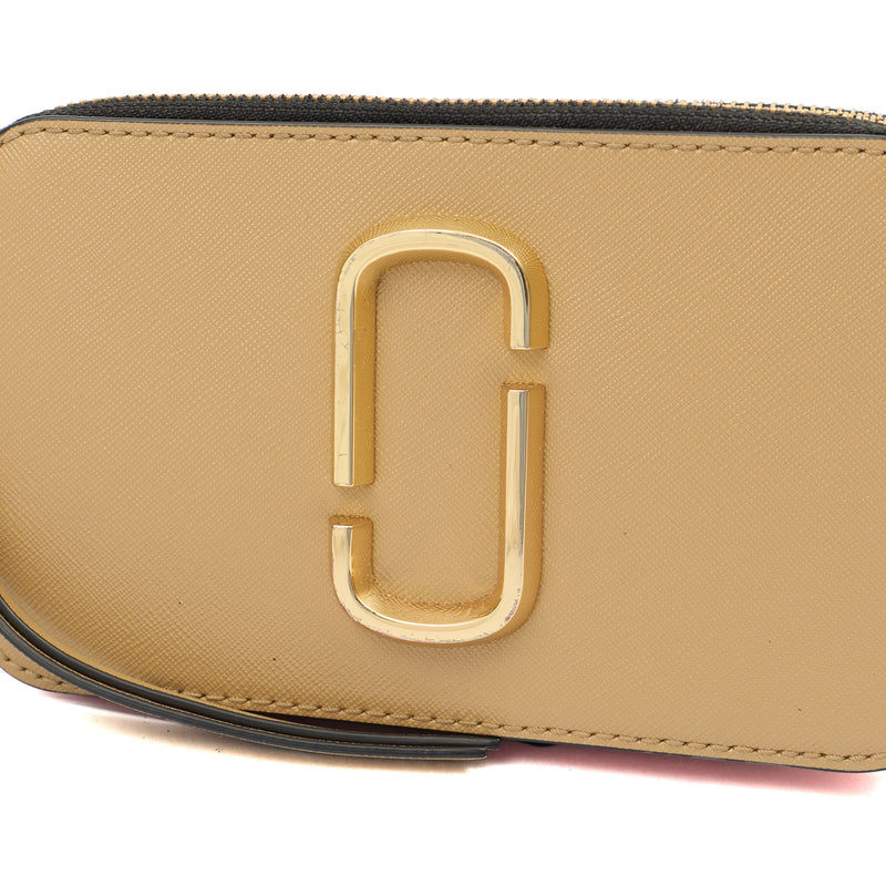 Picture of Marc Jacobs Cross Body Snapshot in Multi, Leather