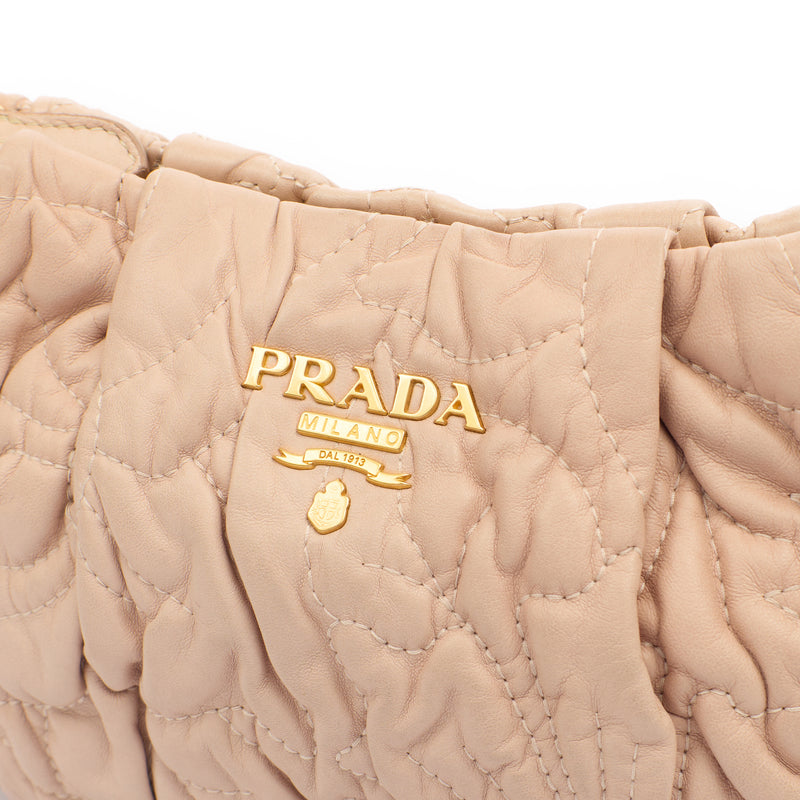 Picture of Prada Shoulder Bag Shoulder Bag in Rose Pink, Calfskin