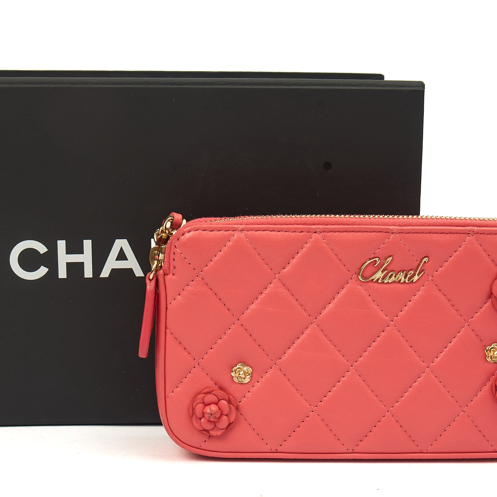 Chanel Cross Body Camellia - Wallet On Chain in Pink, Calfskin