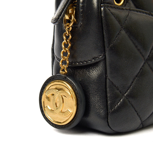 Picture of Chanel Cross Body Camera Bag in Black, Lambskin Leather