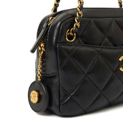 Picture of Chanel Cross Body Camera Bag in Black, Lambskin Leather