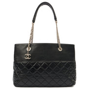 Picture of Chanel Tote Tote in Black, Lambskin Leather