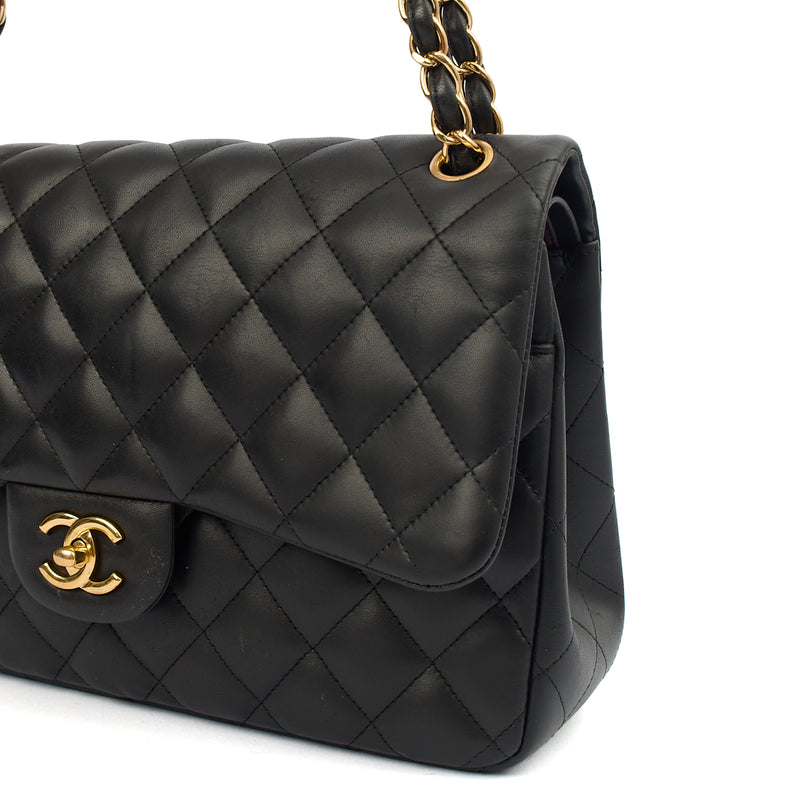 Picture of Chanel Shoulder Bag Classic Double Flap - Large in Black, Lambskin Leather